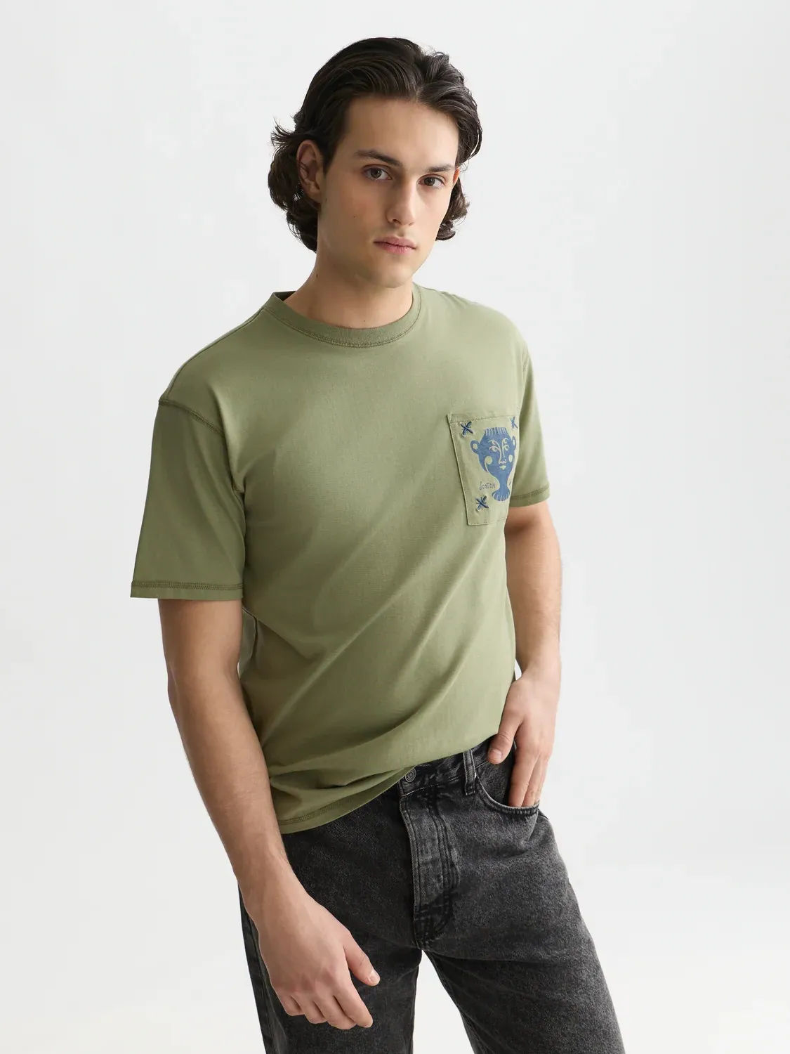 SCOTCH AND SODA - Chest pocket with artwork relaxed-fit T-shirt green